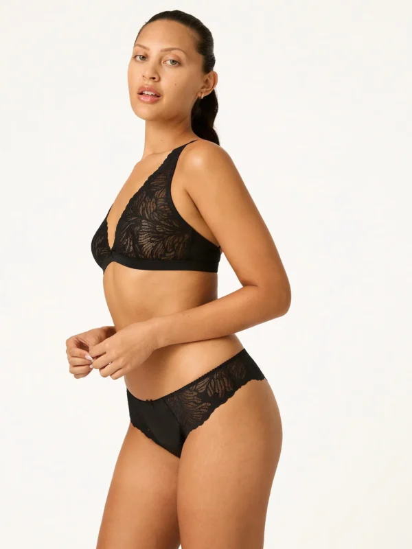 Camille Thong - Image 3